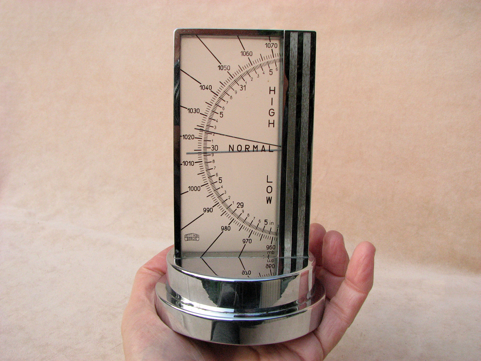 Rare 1930s Zeiss Ikon Art Deco period desk barometer